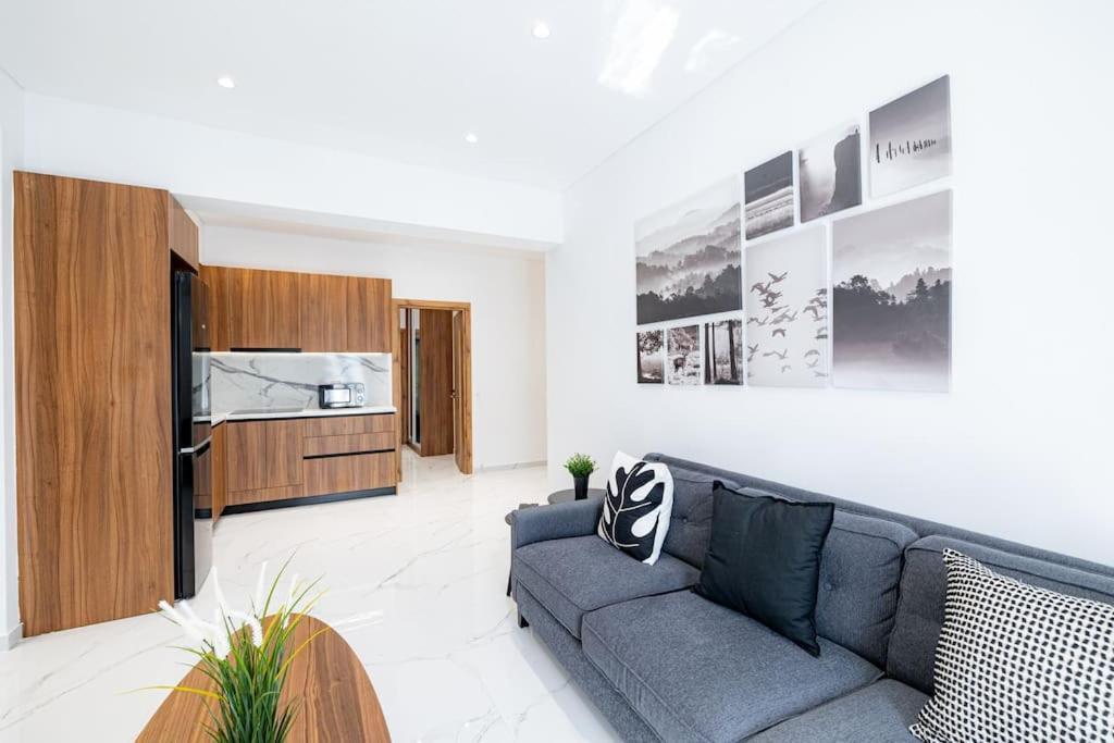 Spacious And Modern Flat At Koukaki, Near Acropolis เอเธนส์ ภายนอก รูปภาพ